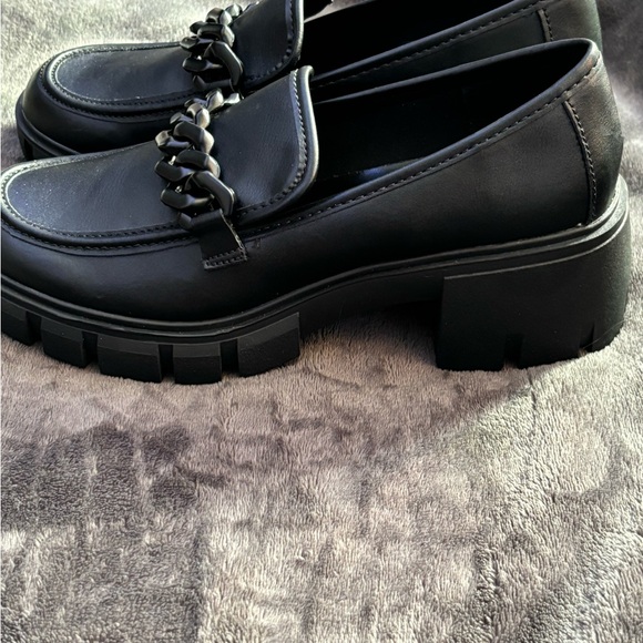 madden girl Hoxtonn Women's Block Heel Loafers Size 10 - Picture 6 of 15